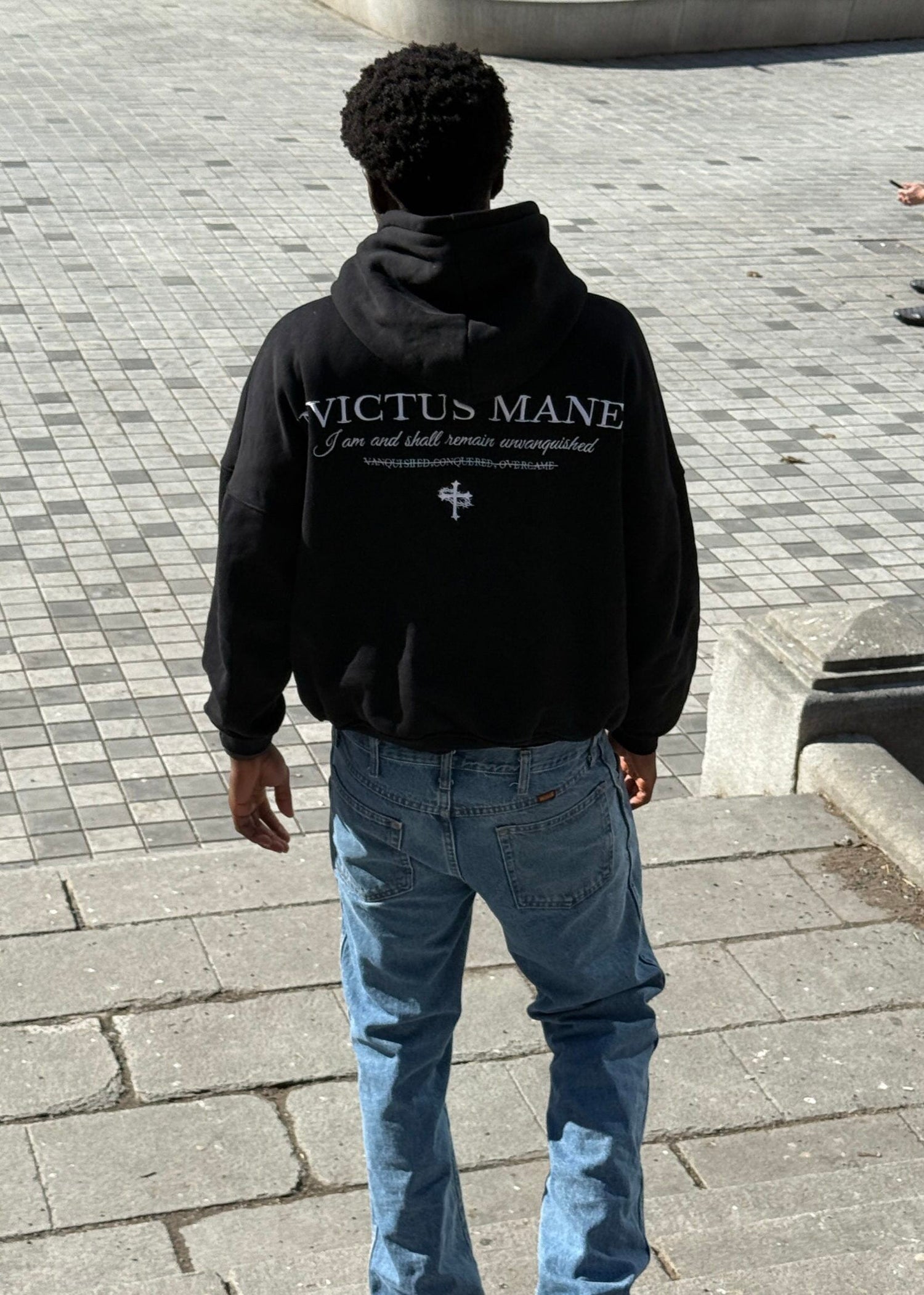 INVICTUS MANEO